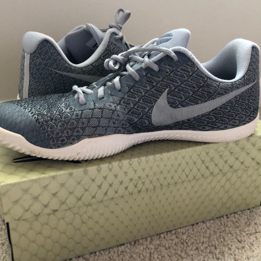 Men’s Nike Mamba Instincts